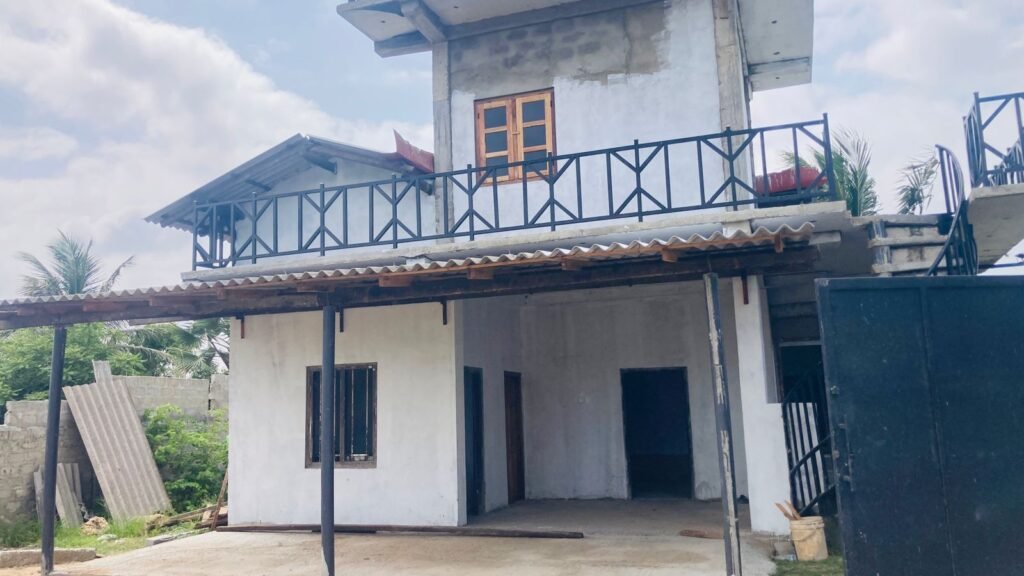 வண்ணார்பண்ணையில் மேல் மாடி வீடு விற்பனைக்கு