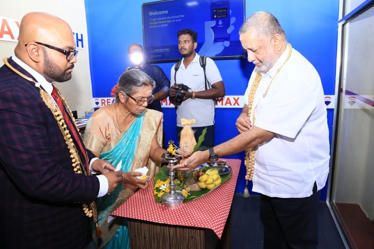 Grand Opening 2